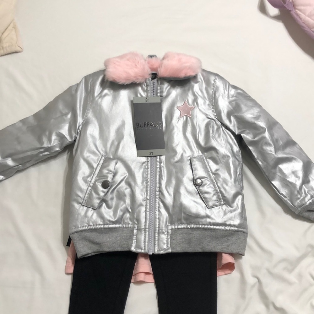 New Buffalo David Bitton Girl’s 3 Piece Outfit Set